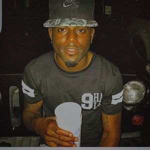 Meet your Posher, Chris